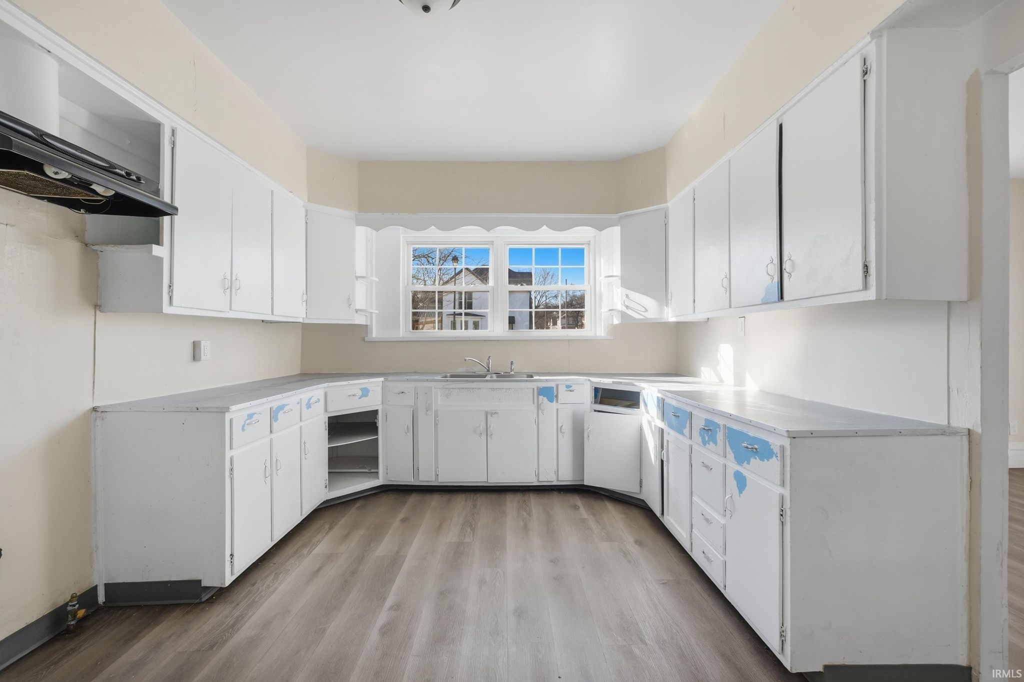 Image of 1829 Hoagland Avenue
