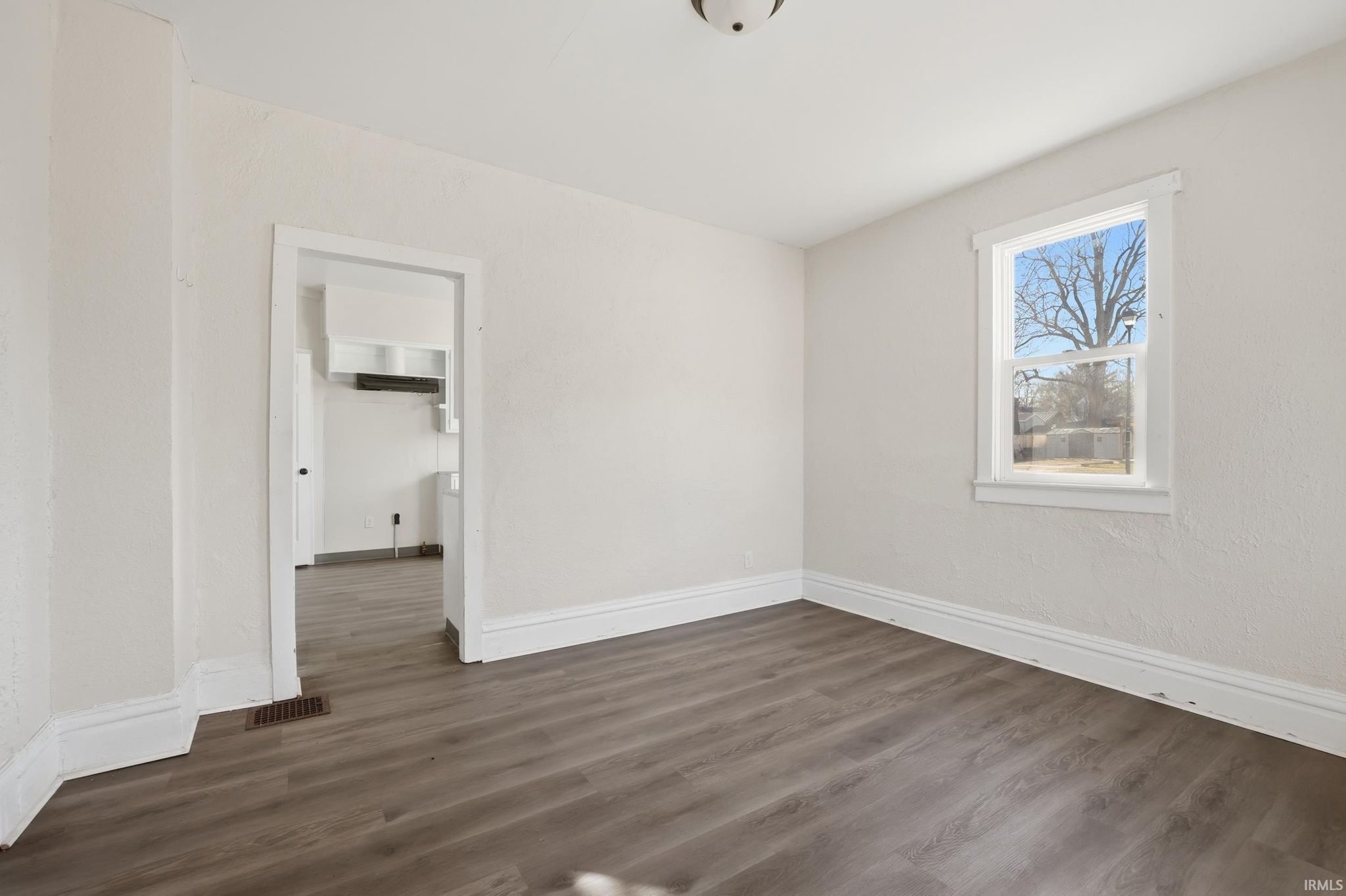 Image of 1829 Hoagland Avenue