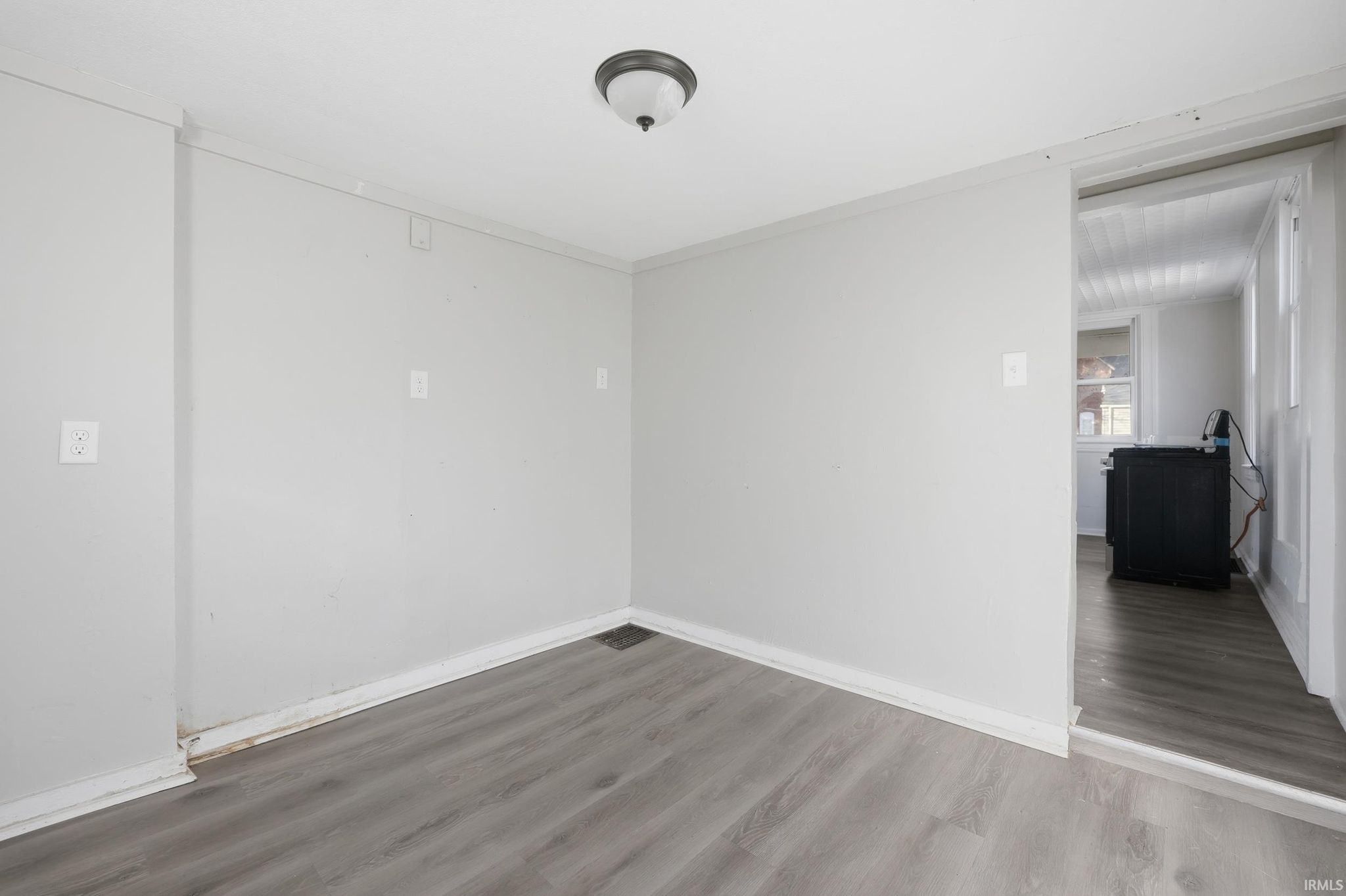 Image of 1829 Hoagland Avenue