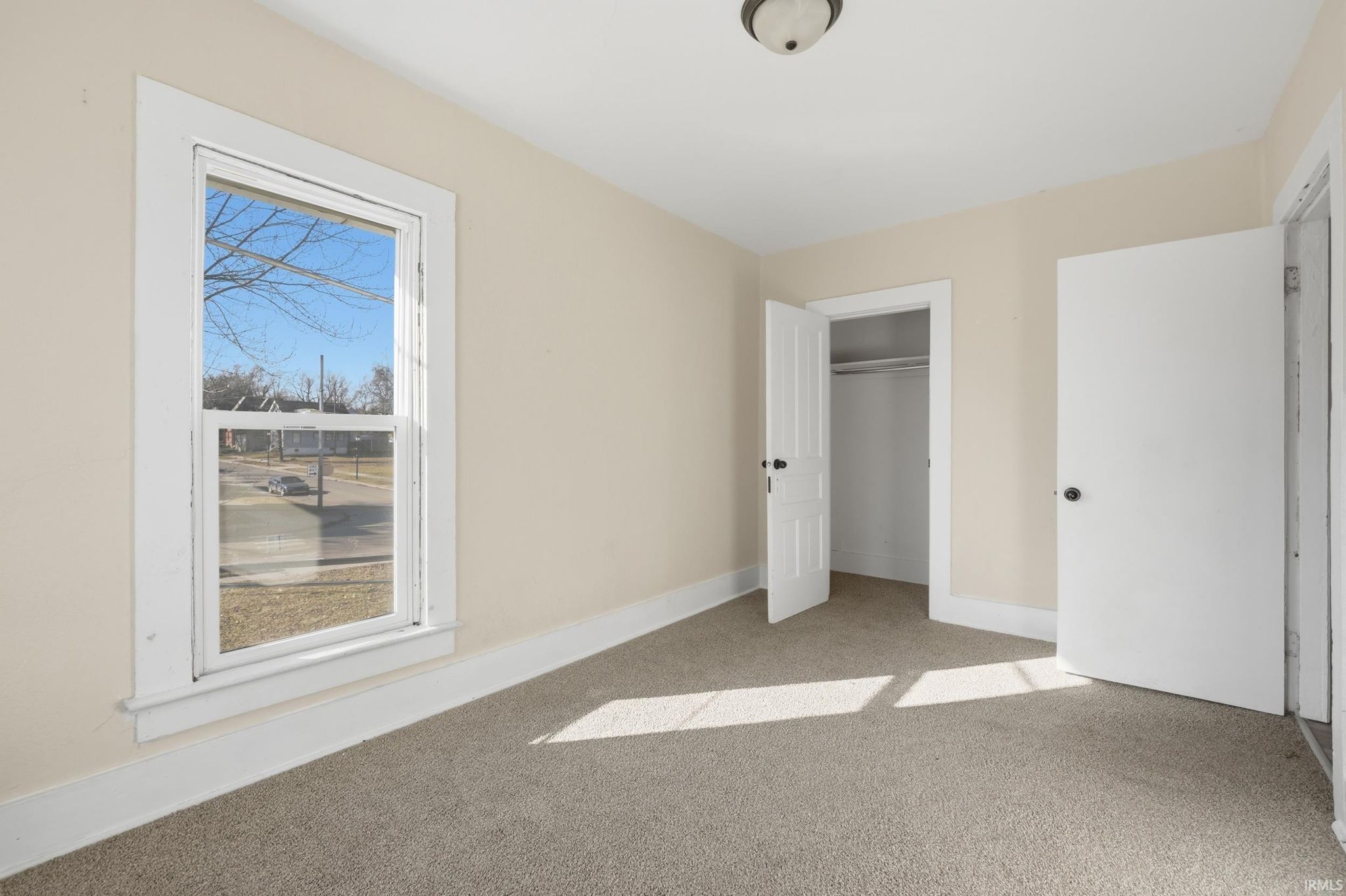 Image of 1829 Hoagland Avenue