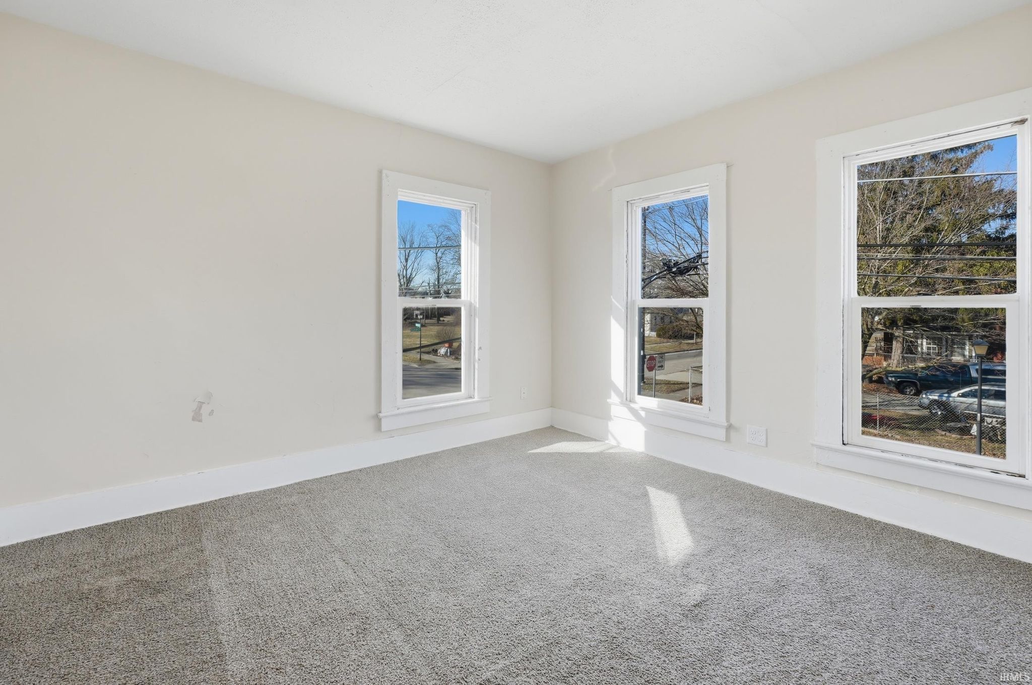 Image of 1829 Hoagland Avenue