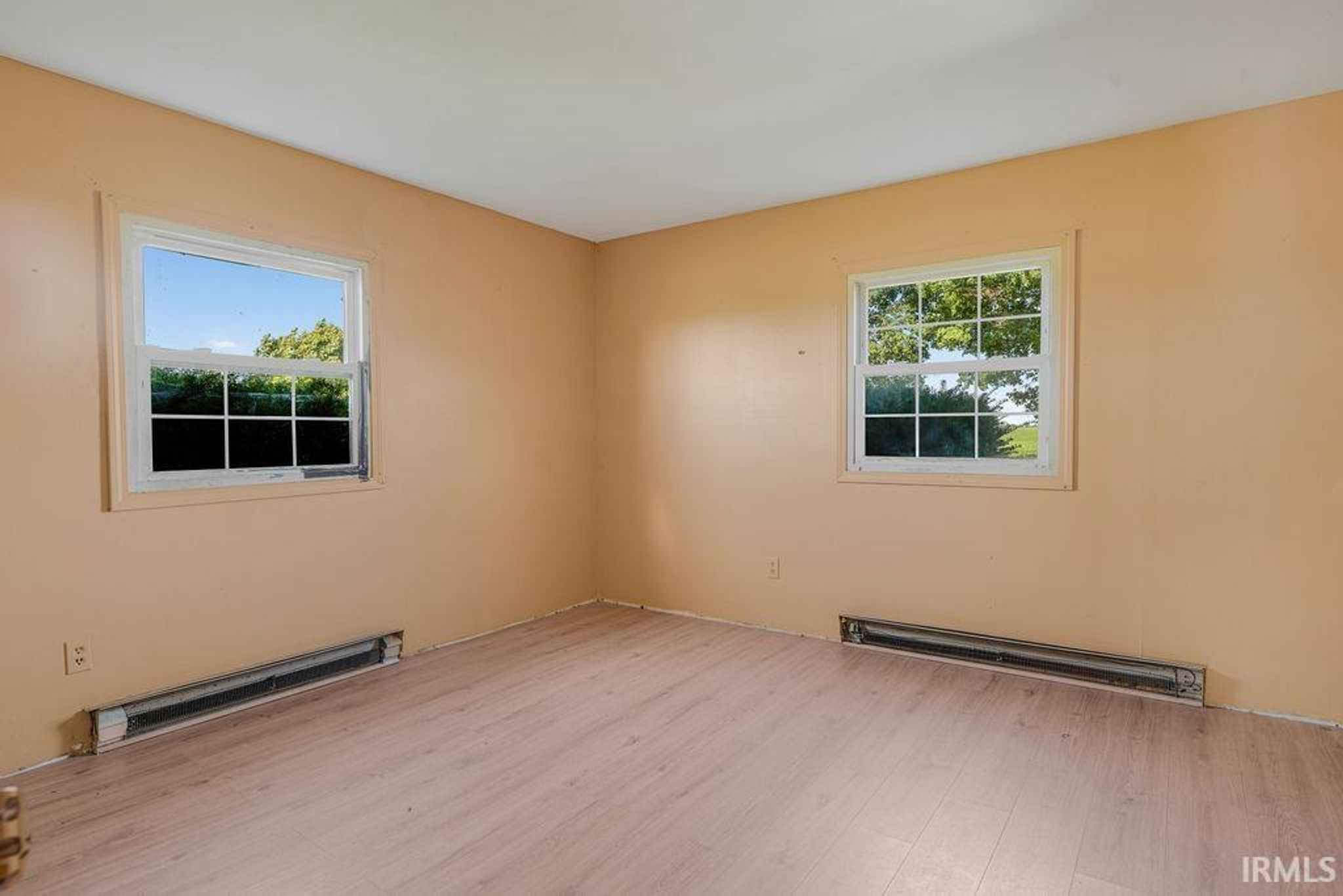 Image of 3309 N 700 E Road